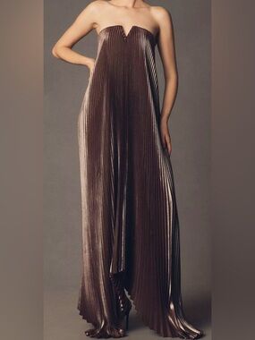 L'IDÉE Black Tie Strapless Maxi Gown in Amaro Shine